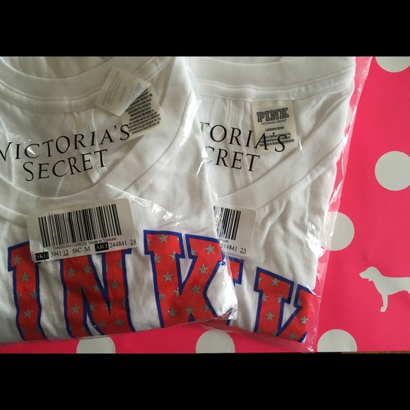 ❗️1 LEFT💕VS PINK BLING RED STARS SLIT BACK TANK - Picture 6 of 8